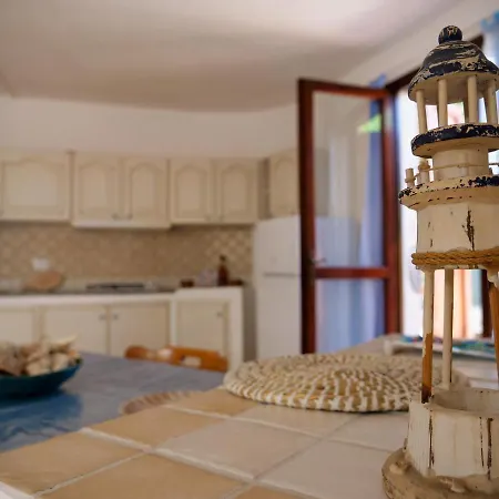 Bilo Fronte Spiaggia 50m Affitti Tatil Evi Budoni