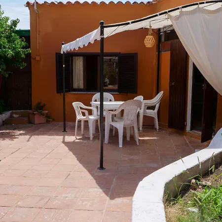 Bilo Fronte Spiaggia 50m Affitti Budoni