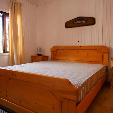 Bilo Fronte Spiaggia 50m Affitti Tatil Evi Budoni