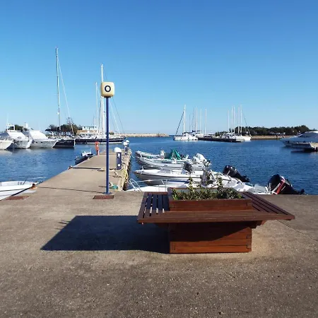 Bilo Fronte Spiaggia 50m Affitti Budoni